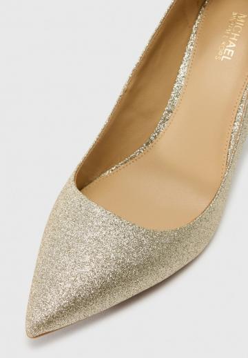 Туфли на высоком каблуке