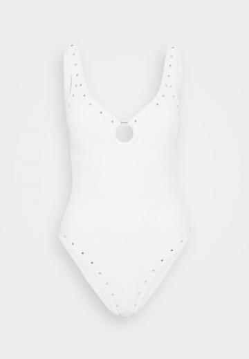 Слитный купальник