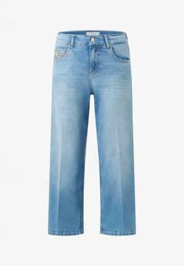 Короткие джинсы