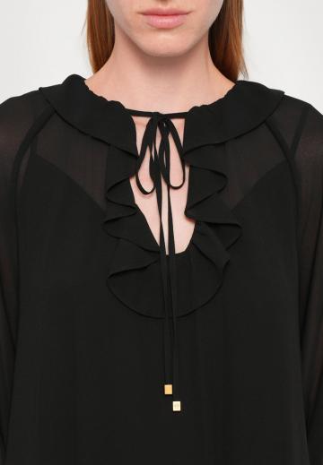 Короткое платье