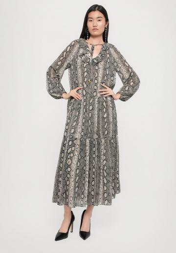 Длинное платье