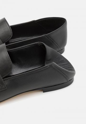 Полуботинки