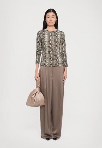 Широкие брюки