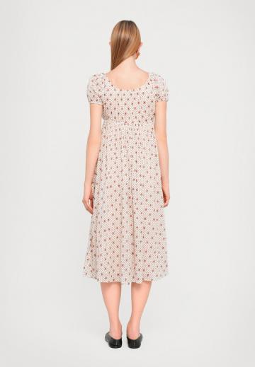 Летнее платье