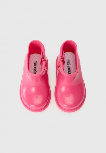 Резиновые сапоги