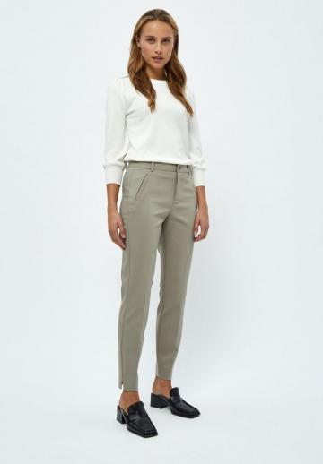 Узкие брюки