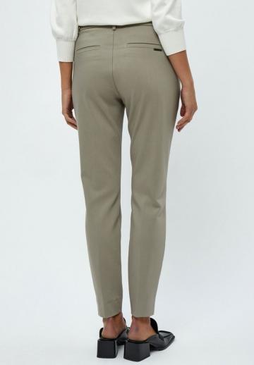 Узкие брюки