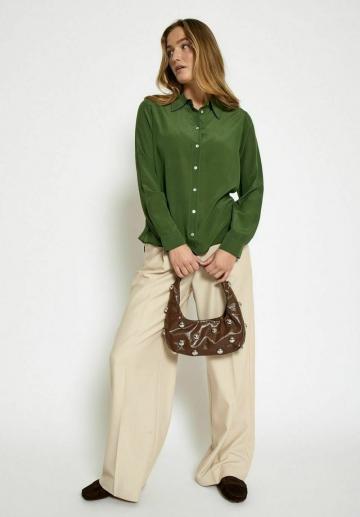 Шелковая блузка