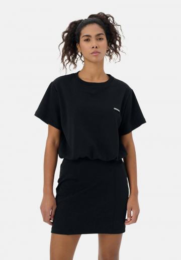 Короткое платье