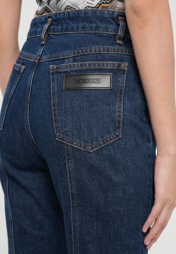 Клешеные джинсы