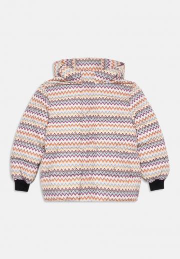 Зимняя куртка