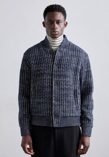 Куртка бомбер