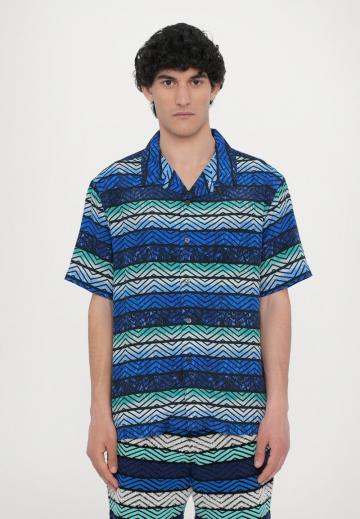 Рубашка с коротким рукавом
