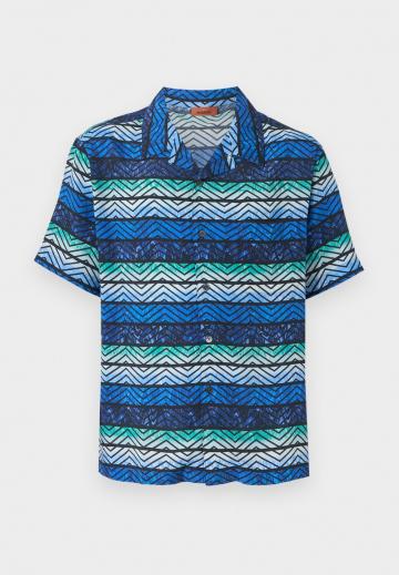 Рубашка с коротким рукавом