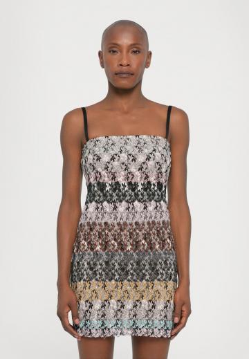 Коктейльное платье