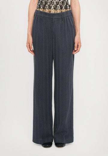 Прямые брюки