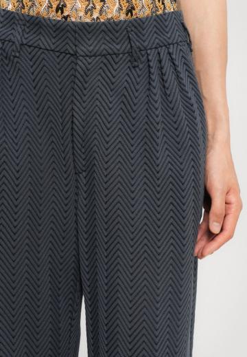 Прямые брюки