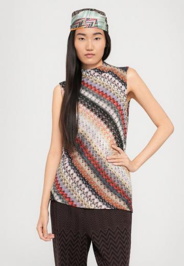 Длинный топ