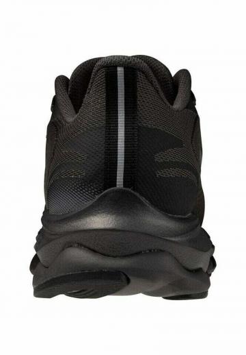 Беговые кроссовки