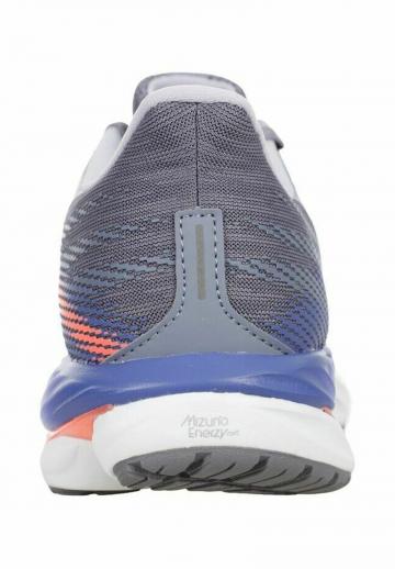 Беговые кроссовки