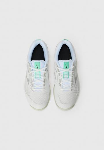 Кроссовки для зала