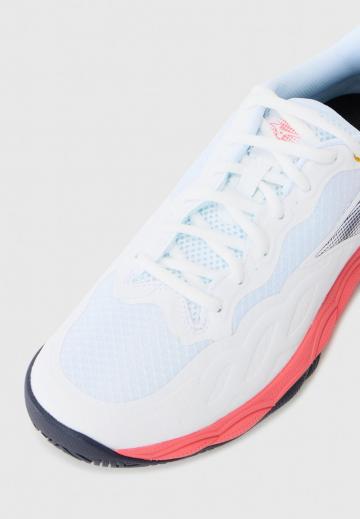 Теннисные кроссовки