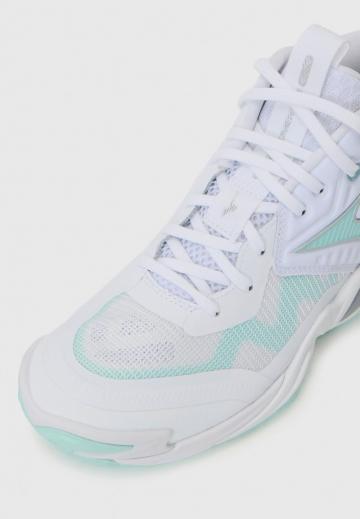 Кроссовки для зала