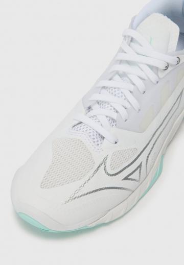 Кроссовки для зала