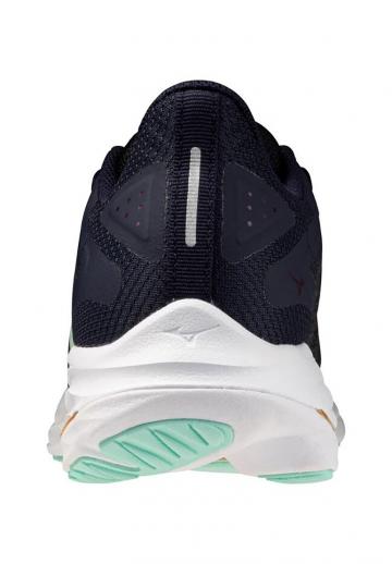 Беговые кроссовки