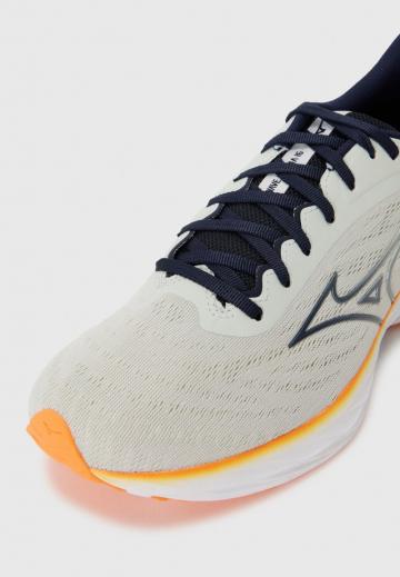 Беговые кроссовки