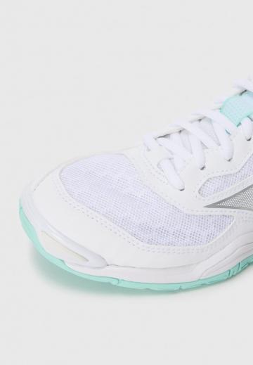 Кроссовки для зала