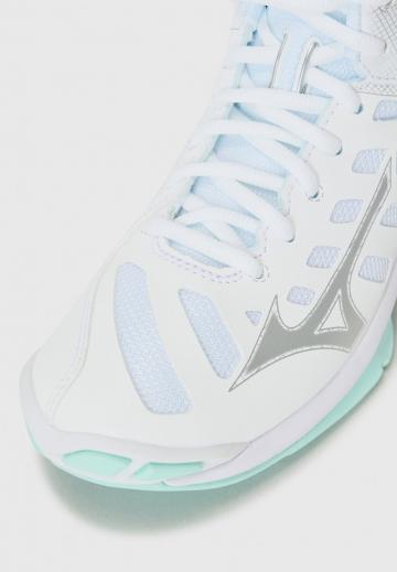 Кроссовки для зала