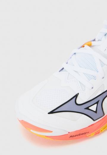 Кроссовки для зала