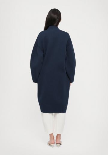 Шерстяное пальто