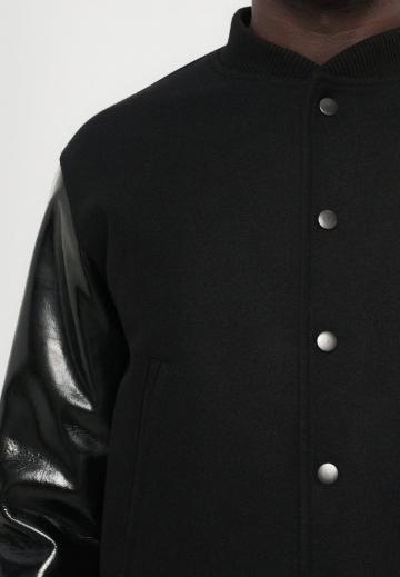 Куртка бомбер