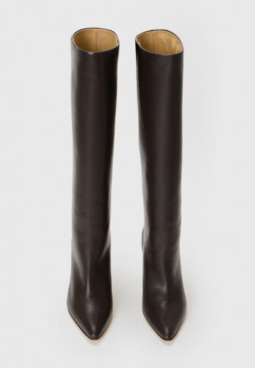 Высокие сапоги