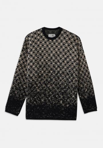 Длинный пуловер