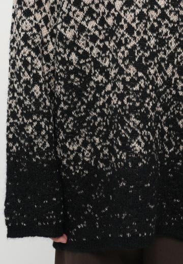 Длинный пуловер