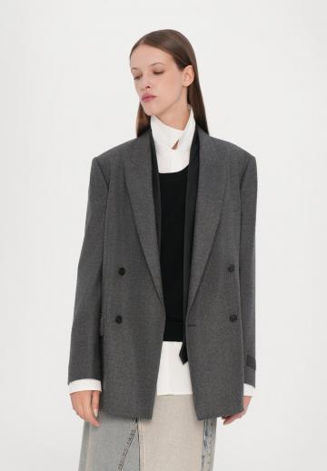 Длинный блейзер