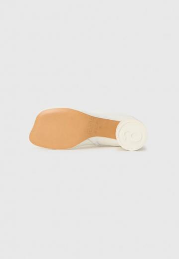 Высокие сапоги