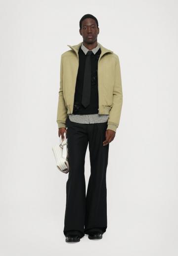 Куртка бомбер