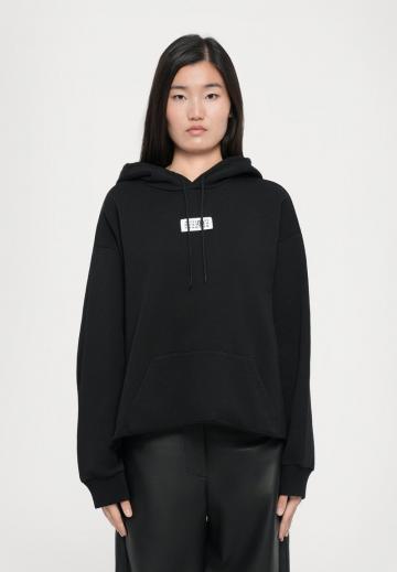 Пуловер с капюшоном