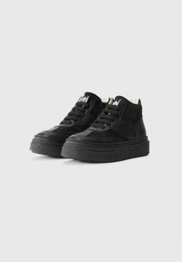 Высокие кеды