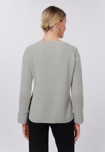 Длинный пуловер