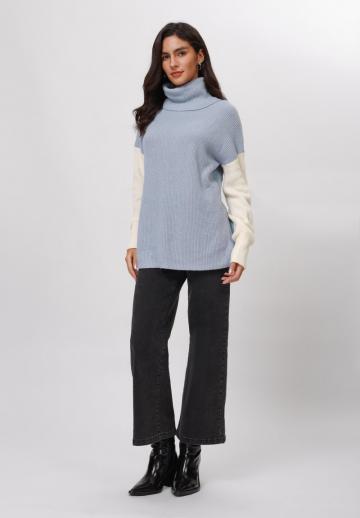 Вязаное платье