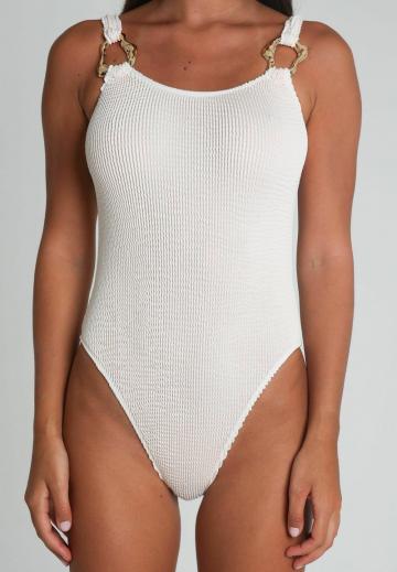 Слитный купальник