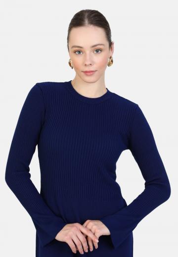 Вязаное платье