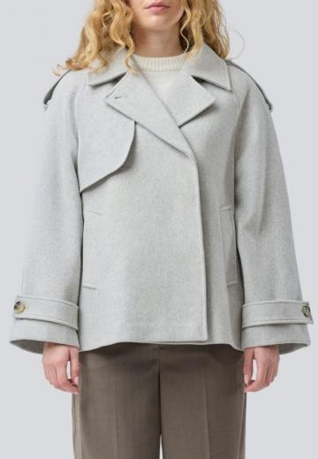 Шерстяное пальто