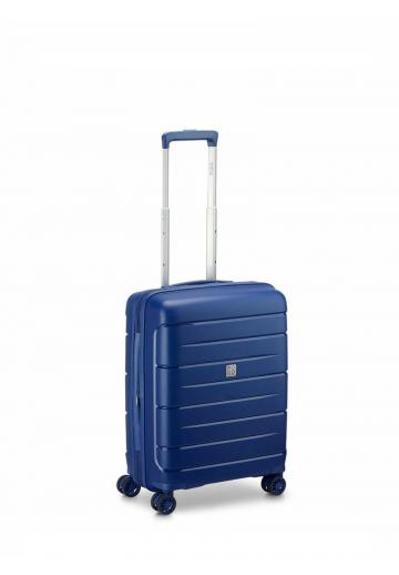 Чемодан на колесах