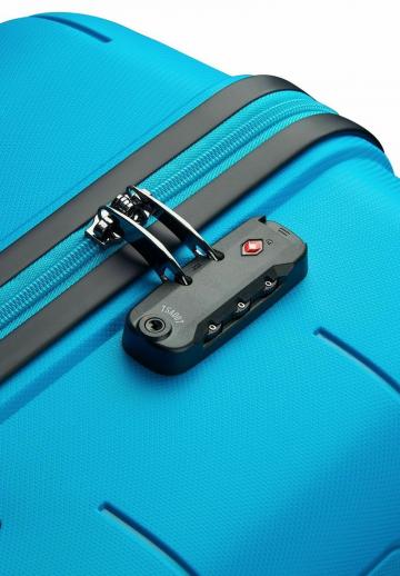 Чемодан на колесах